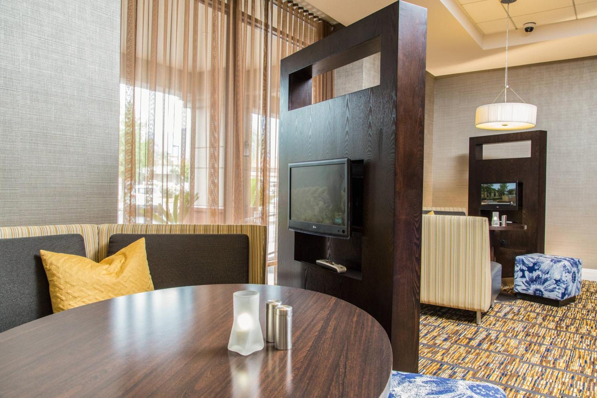 Courtyard By Marriott Los Angeles Pasadena/Monrovia Eksteriør billede